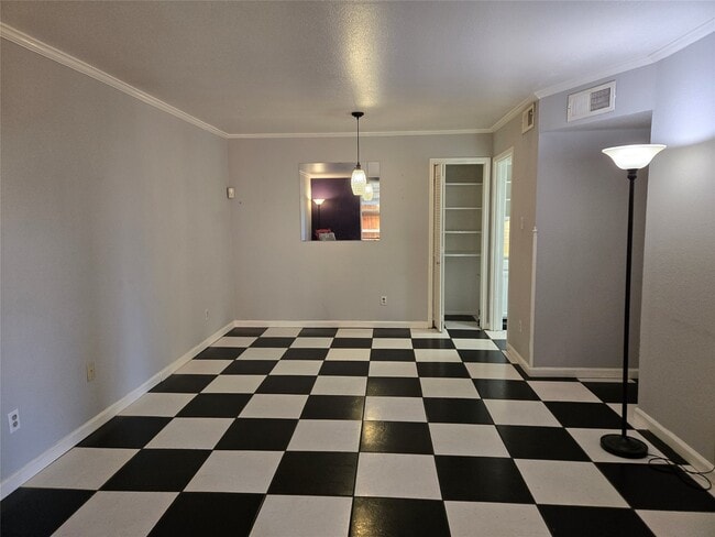 Foto del edificio - 4643 Wild Indigo St
