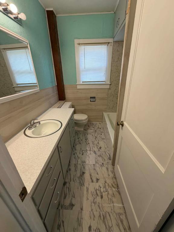 Foto del edificio - 1109 Grove St