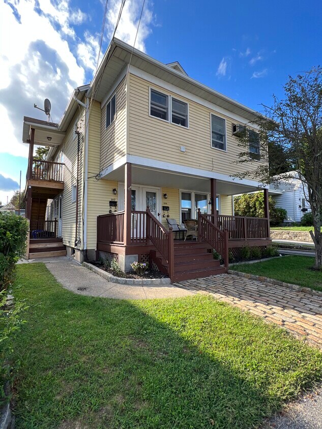 107 Norwood St Unit 107, Torrington, CT 06790 Apartments in