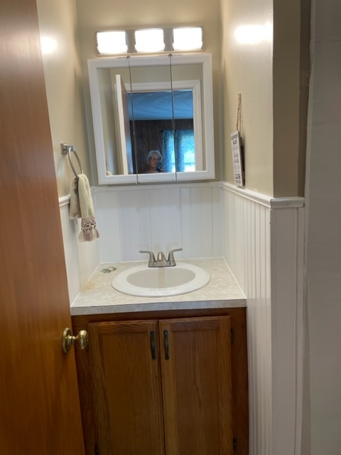 Foto del edificio - 525 Flowing Springs Rd