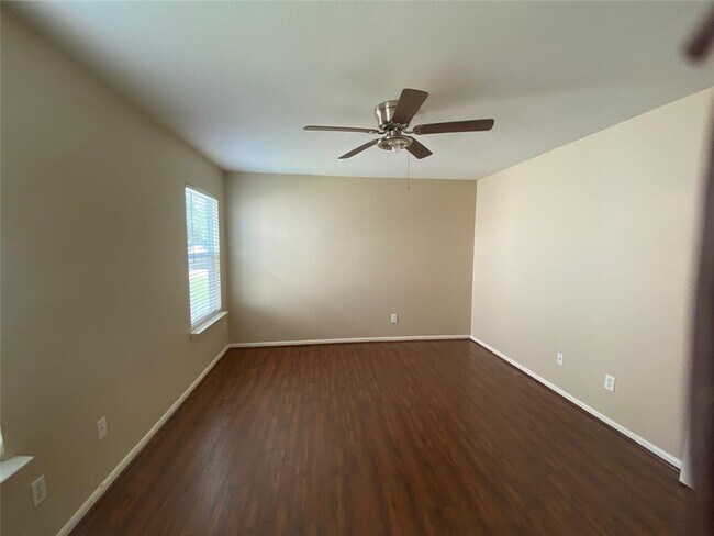 Foto del edificio - 5503 Coastal Way