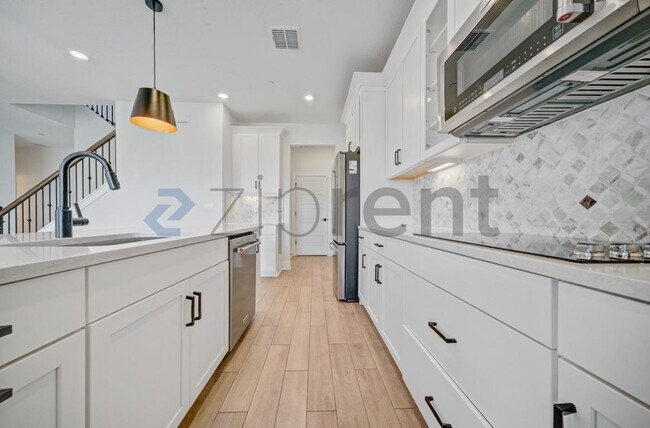 Foto del edificio - 534 Sun Chaser Dr