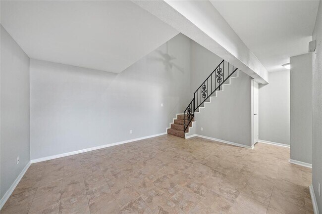 Foto del edificio - 624 8th Ave N