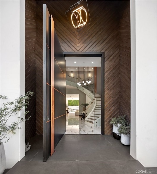 Foto del edificio - 5535 Shirley Ave