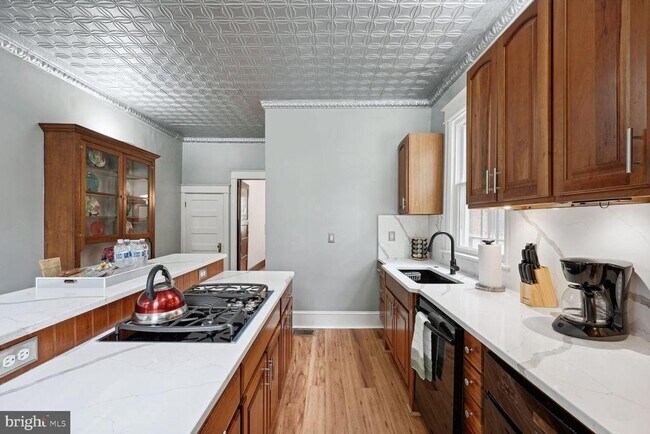 Foto del edificio - 722 13th St SE
