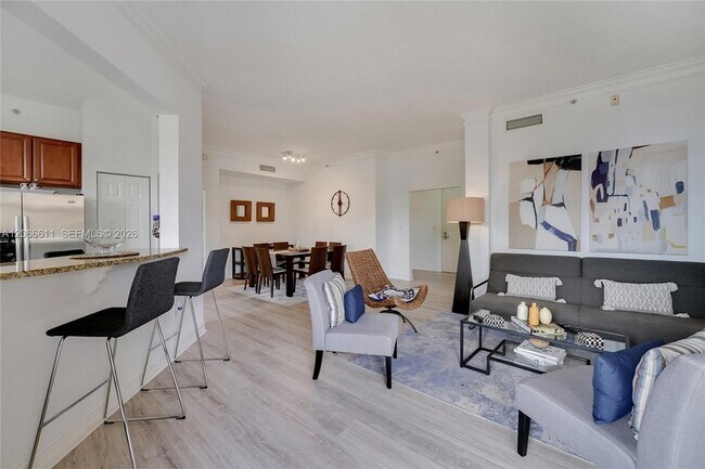 Foto del edificio - 3001 NE 185th St