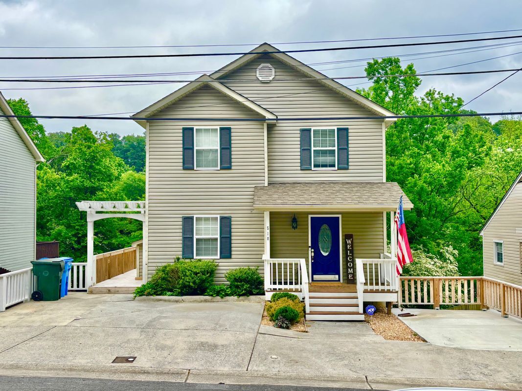 Foto principal - 518 Lytle St