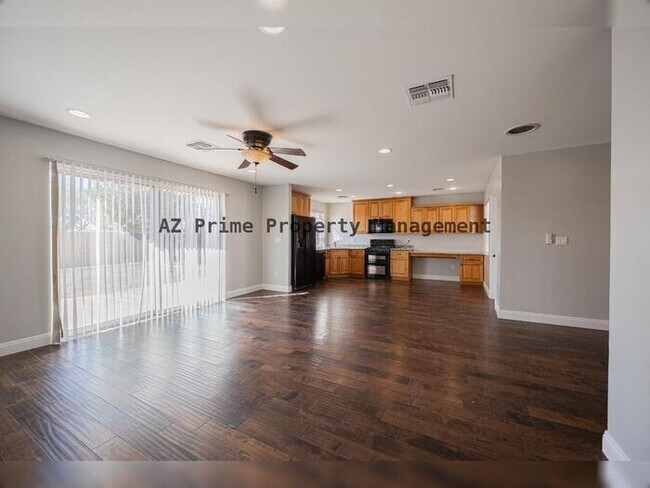 Foto del edificio - 7253 E Palm Ln