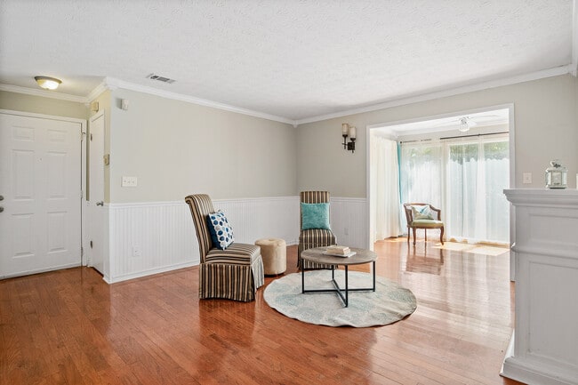 Building Photo - 304 Natchez Trce