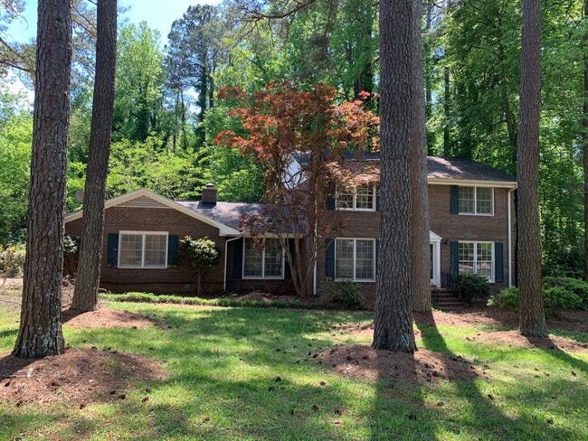 4 BR 3 BATH in Cedar Creek! - 4 BR 3 BATH in Cedar Creek! House