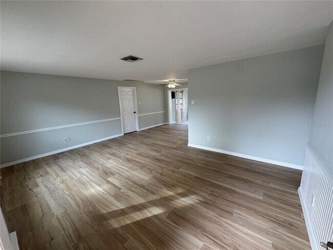 Foto del edificio - 1764 Thames St