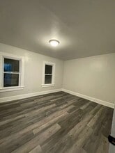 Building Photo - 1057 Euclid Ave