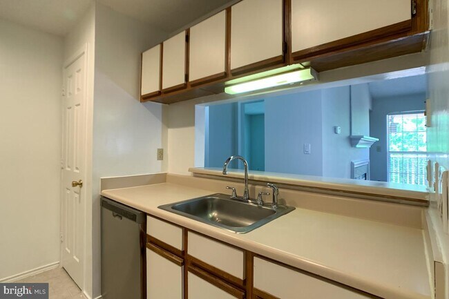 Building Photo - 21029 Timber Ridge Terrace