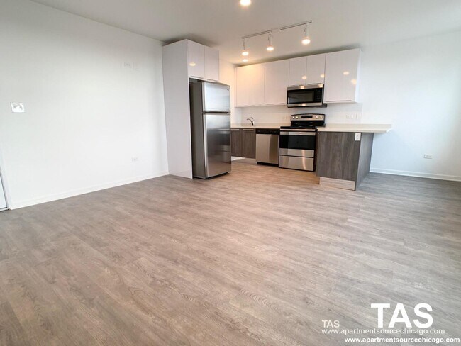 Foto del edificio - 940 W Winona St