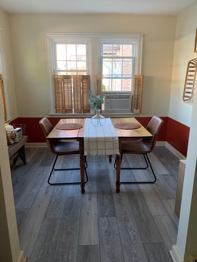 Sunroom - 2809 N 69th St
