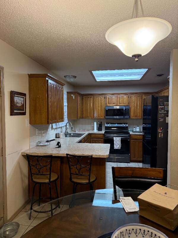 Foto del edificio - 6305 Courtside Dr