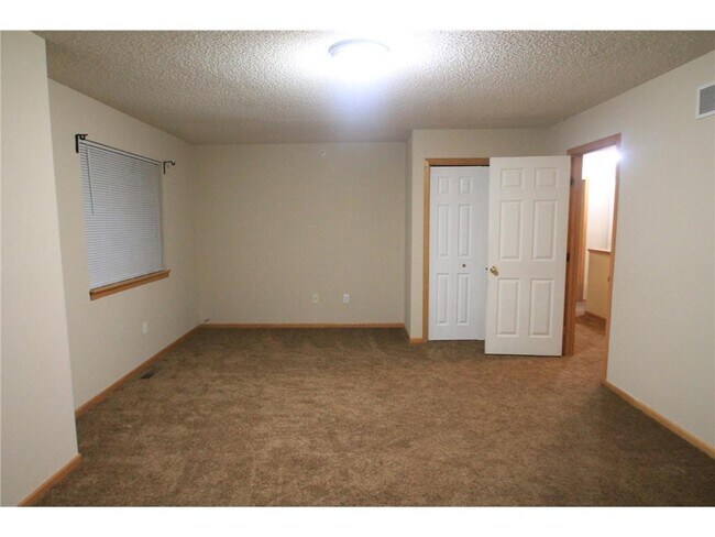 Foto del edificio - 14975 Pinto Ln