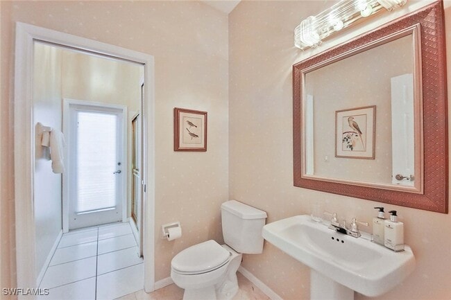 Foto del edificio - 24760 Pennyroyal Dr