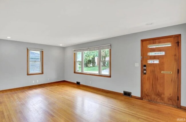 Building Photo - 905 S Henderson St