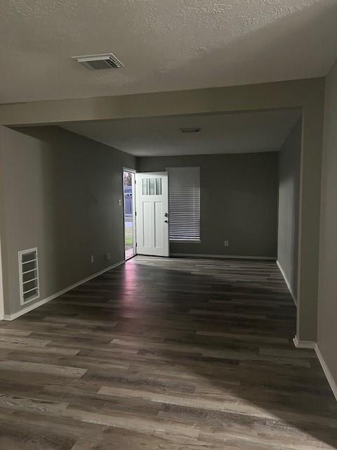 Foto del edificio - 15423 Campden Hill Rd