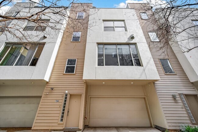Foto del edificio - 724 Ruthven St