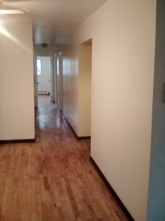 159 Audubon Ave Unit Duplex, Jersey City, NJ 07305 Apartments in
