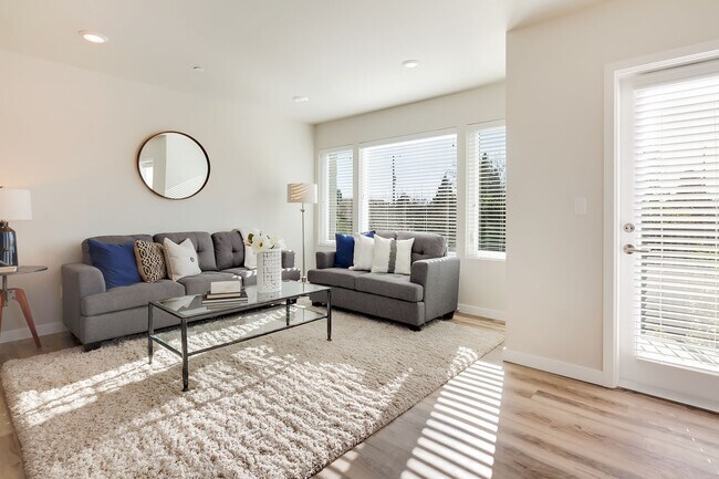 Photo - 1822 SW 96th Ln Townhome