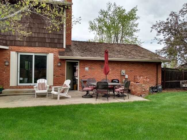 Building Photo - 7330 Mt Meeker Rd