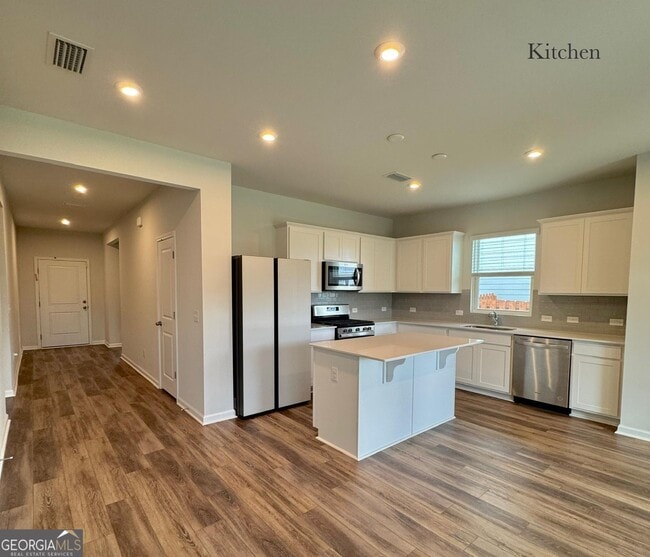 Foto del edificio - 67 Shade Tree Dr