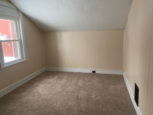 Foto del edificio - 77 Aurora St