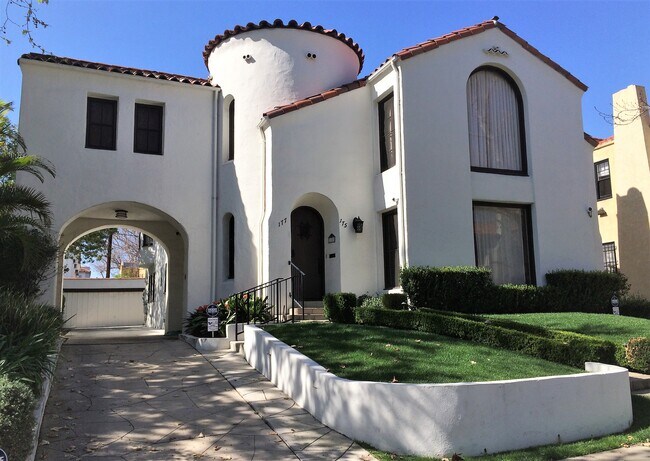 Front Shot of Duplex - 177 S Orange Dr