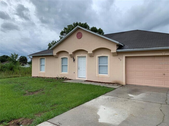 Foto del edificio - 812 Abbeville Ct