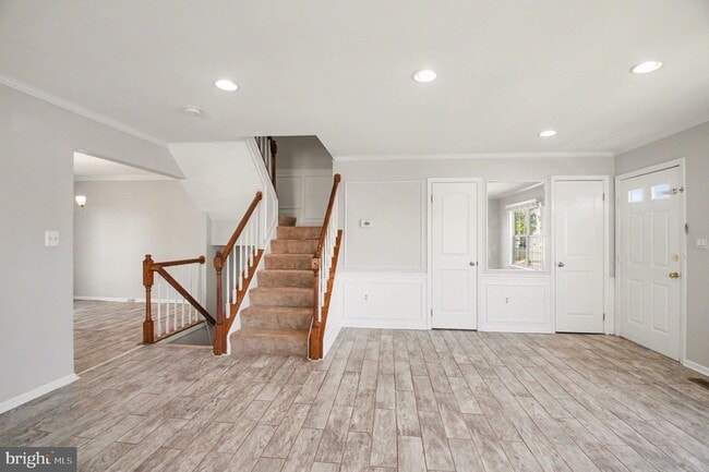 Foto del edificio - 3648 McDowell Ct