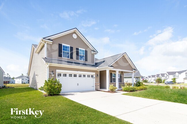 Foto del edificio - 647 Redbud Ln