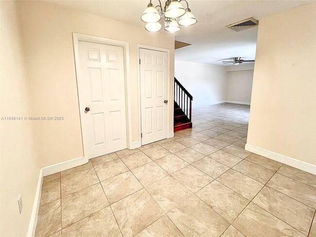 Building Photo - 182 Charter Way