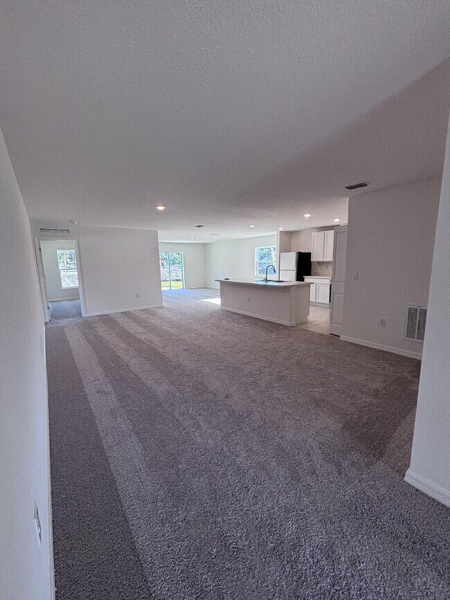 Foto del edificio - Brand New 4/2 Home!