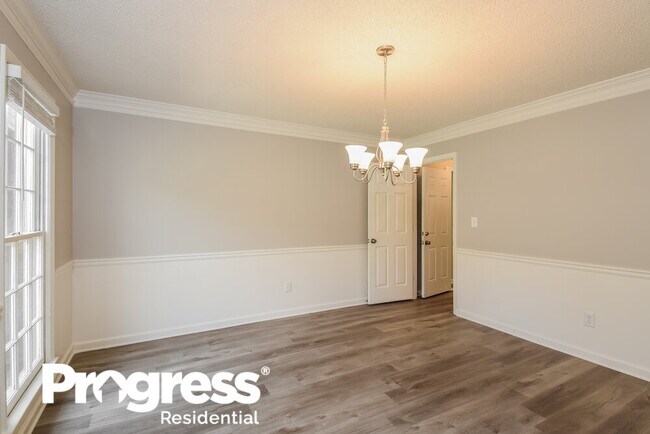 Building Photo - 3500 Greyfield Ln NW