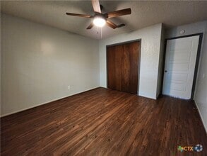 Building Photo - 1330 Summerwood Dr
