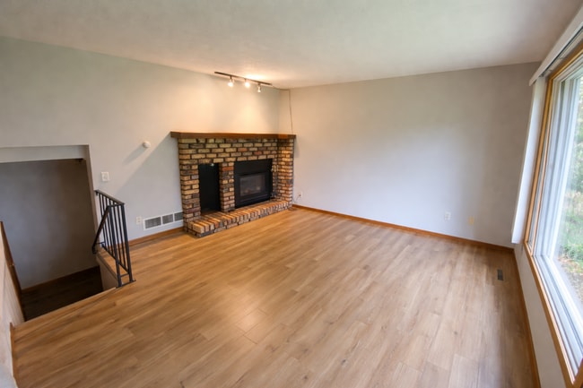 Foto del edificio - Updated 2br/1ba Townhome in Apple Valley