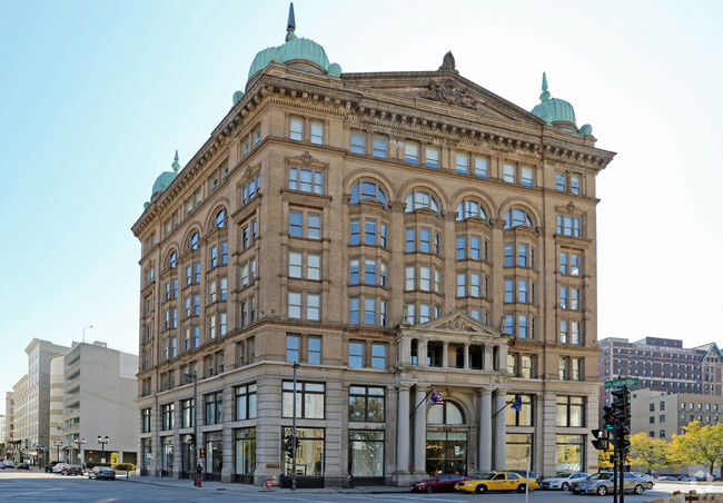 Primary Photo - Germania Building