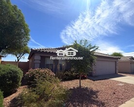 Building Photo - 2607 S 71st Dr