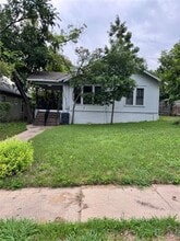 Building Photo - 1532 McKenzie Ave
