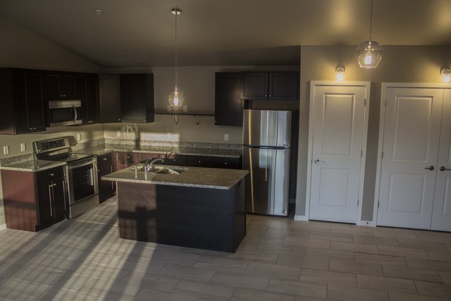 Foto del edificio - 2357 Sunny Lane, Unit Building 1