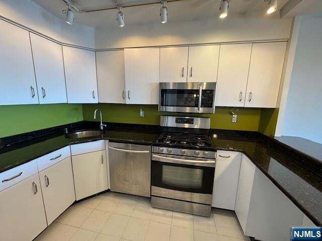 Foto del edificio - 1203 River Rd
