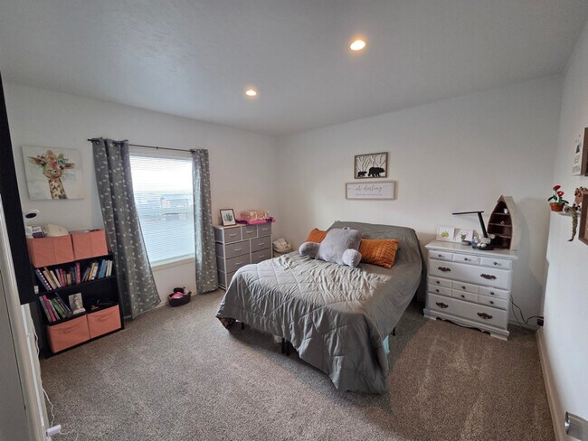 Foto del edificio - 4017 State Hwy 284