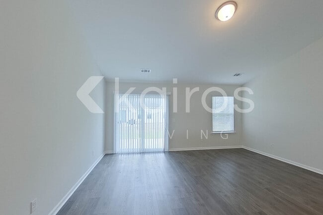 Building Photo - 108 St Phillip Wy