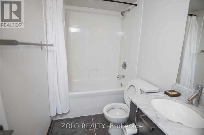 Building Photo - 36-8336 Lisgar St