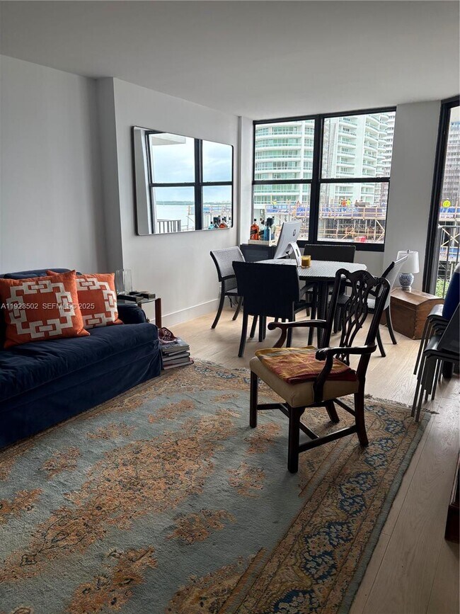 Foto del edificio - 1865 Brickell Ave