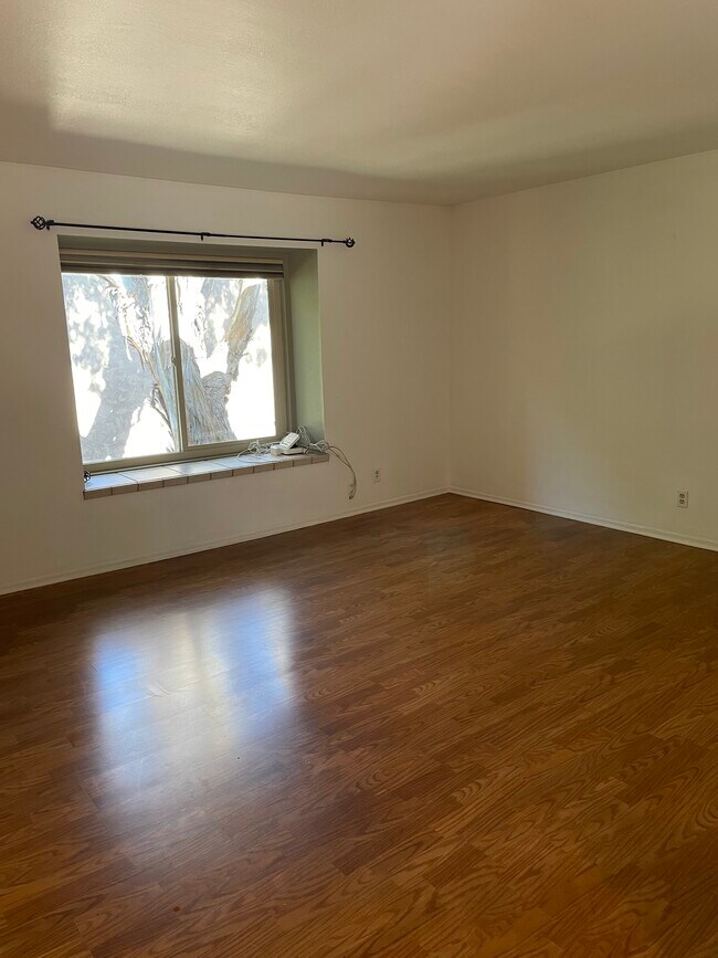Livingroom - 13722 Red Hill Ave