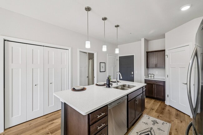 Interior Photo - The Residences at Jamestown Quarry